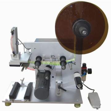 China semi automatic vacuum suction lid labeling machine